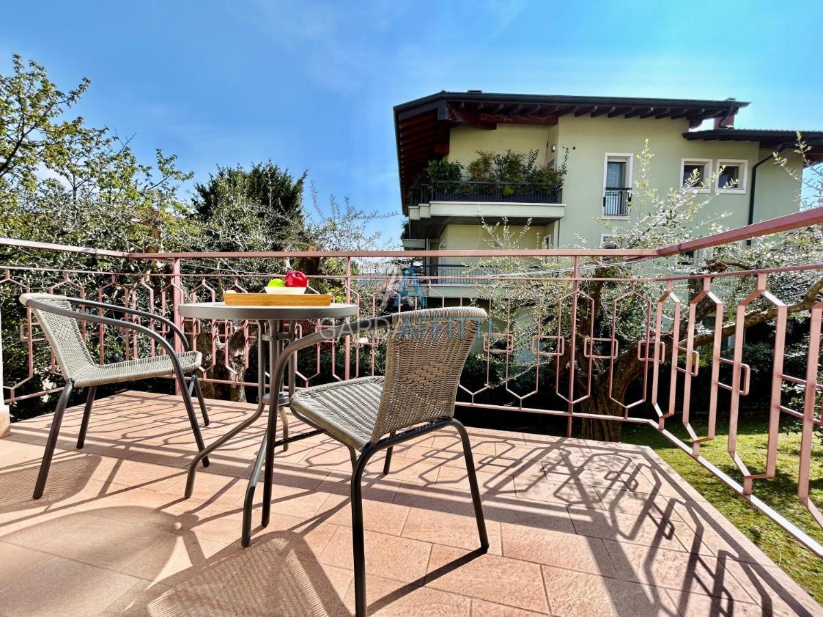 Ares Apartment - Vicino Al Lago Di Garda E Alla Stazione Treno Desenzano del Garda Exterior foto